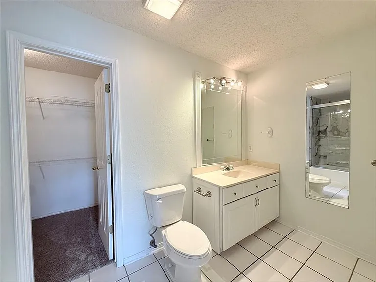 18033 Broadview — Photo 19