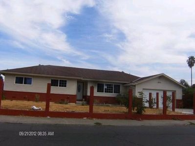7425 Loma Verde Way, Sacramento, CA, 95822