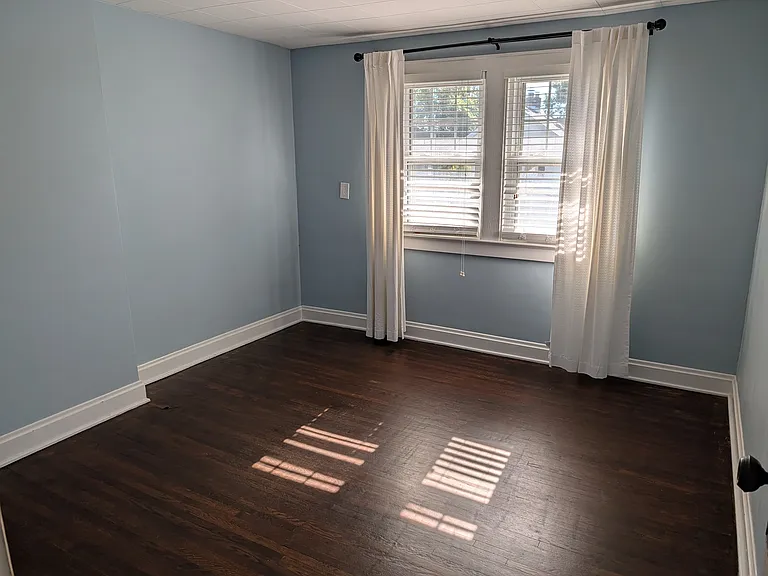 1353 Ashland Ave — Photo 10