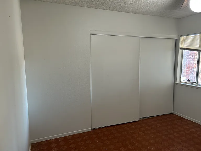 Hidden Valley Dr — Photo 4