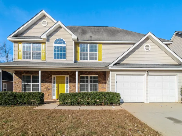 296 Millstone Dr, Hampton, GA 30228