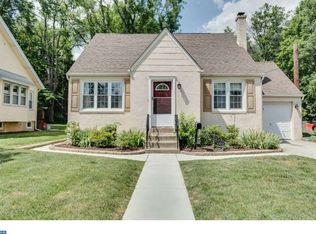 1107 Sycamore St, Haddon Heights, NJ 08035