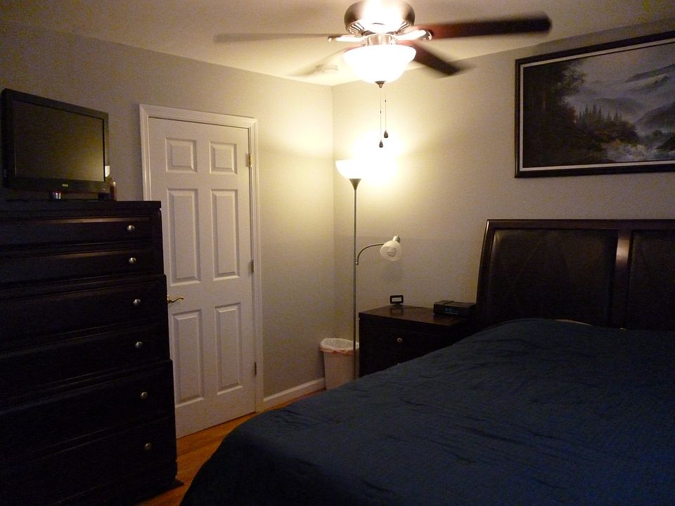 2nd image of 18 King James Ln