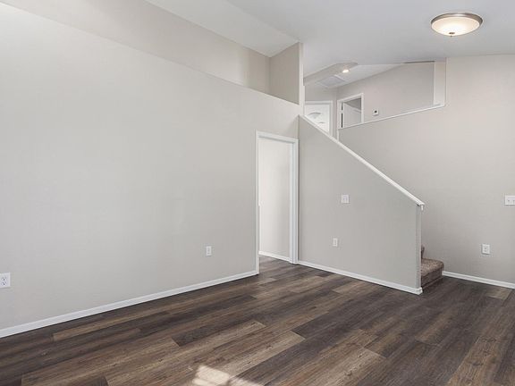 4th image of 3419 W Frankfurt Dr