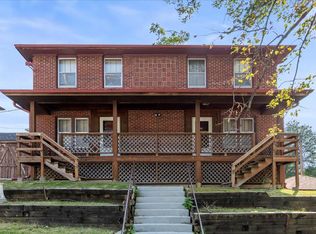 831 N 42nd St, Omaha, NE 68131