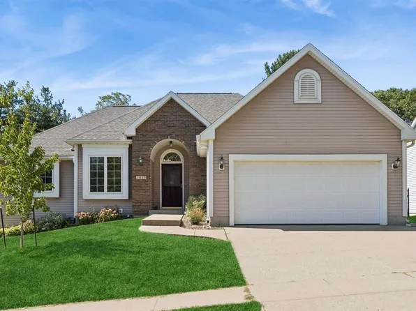 1059 Weeber St, Iowa City, IA 52246