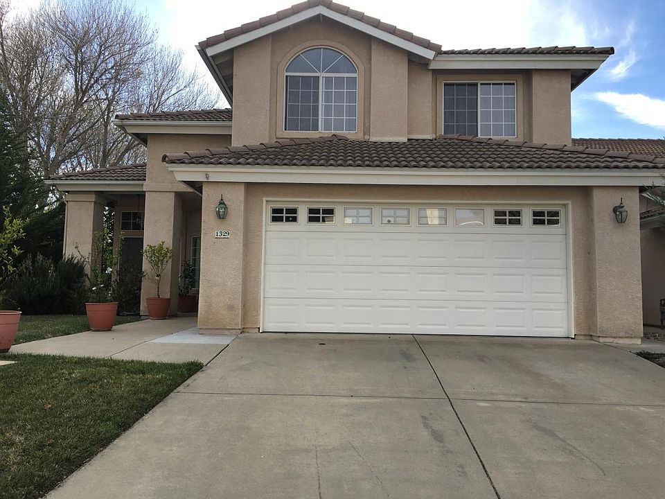 1st image of 1329 Eastbrook Dr