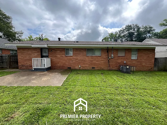 3391 Boxdale St — Photo 18
