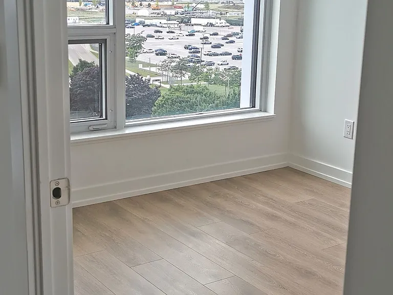 1100 Sheppard Ave W #1017 — Photo 15