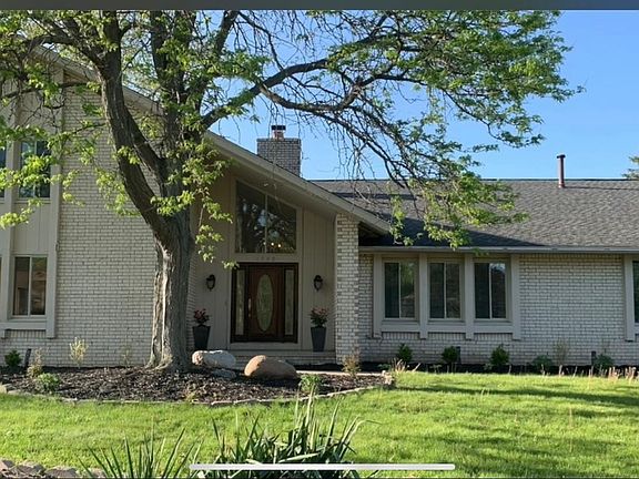 2nd image of 1740 Strickland Dr