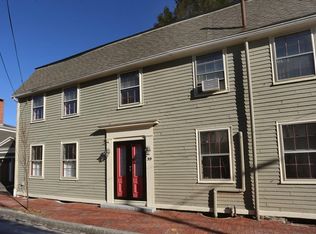 39 Temple St #1, Newburyport, MA 01950