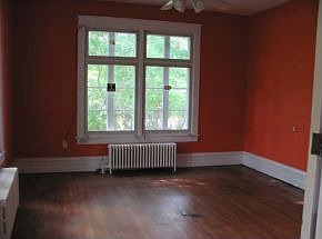 2nd image of 601 E Watauga Ave