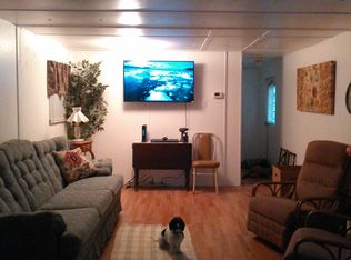 309 6th Ave, Welaka, FL 32193