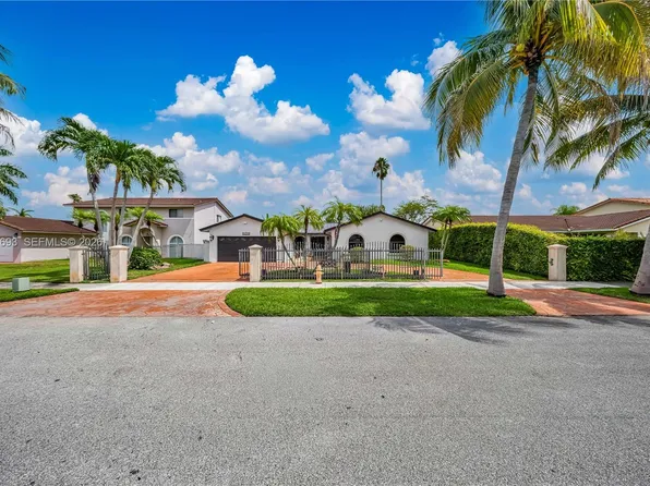 13991 SW 159th Ter, Miami, FL 33177