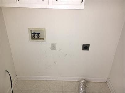 5th image of 121 Lannes West Dr