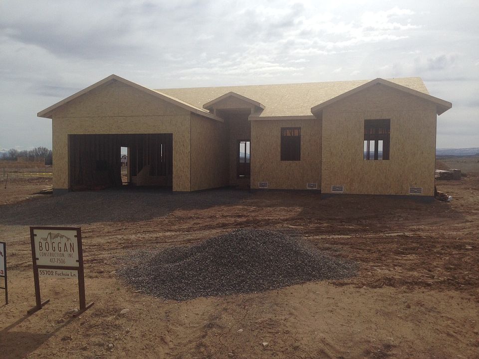 2nd image of 55702 Fuchsia Lane
