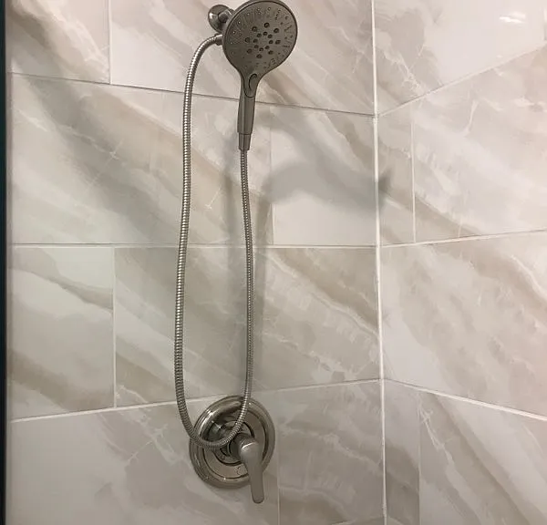 New Main Bath Shower Tile & Shower Head