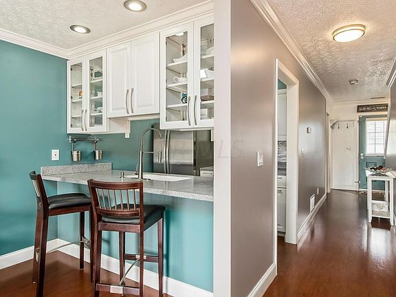 5th image of 4705 Athalia Dr #25C