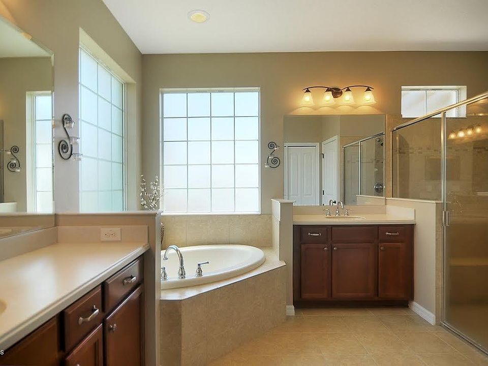 1st image of 3273 Candia Dr