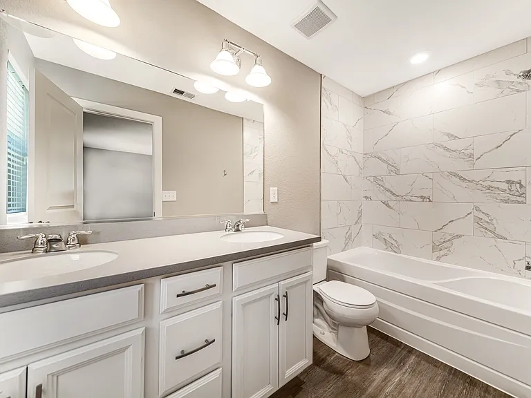 7568 S Zante Ct — Photo 6