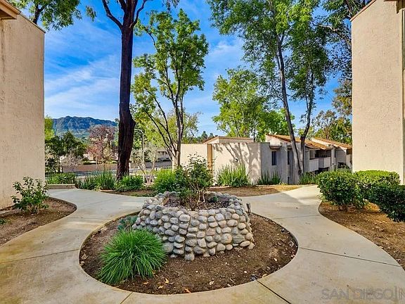 4th image of 28915 Thousand Oaks Blvd Unit 190