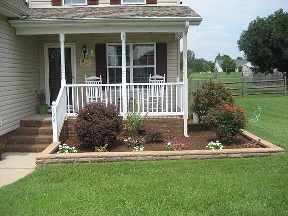 3rd image of 124 Ketchie Dr