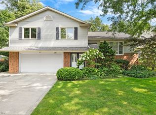 2501 Lafayette Dr, University Heights, OH