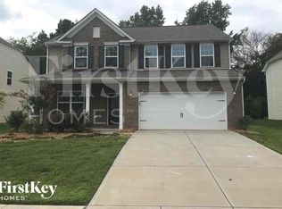 112 Eden Ave, Mooresville, NC 28115