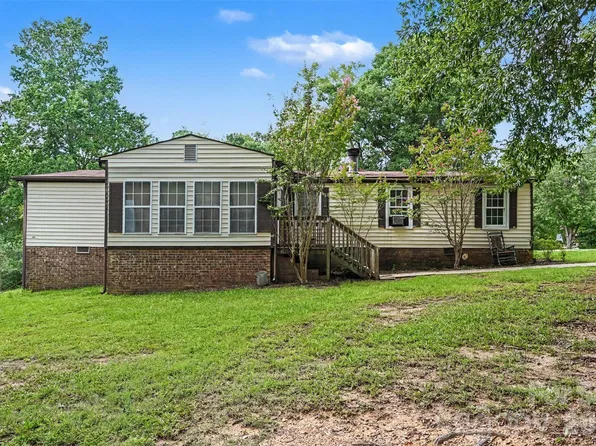 2223 Camp Creek Rd, Lancaster, SC 29720