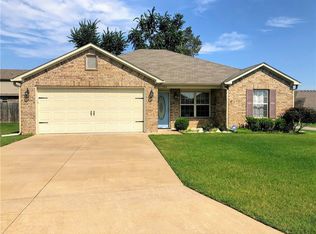 304 Legacy Dr, Barling, AR 72923
