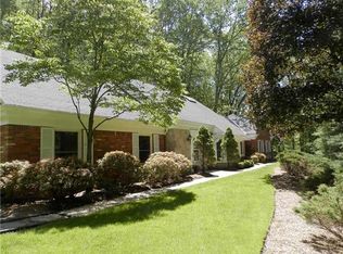 476 Old Mill Rd, Pittsburgh, PA 15238