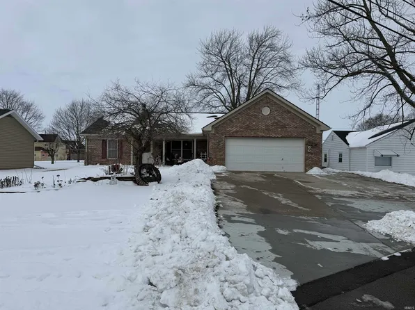 140 Arlington Ave, Dunkirk, IN 47336