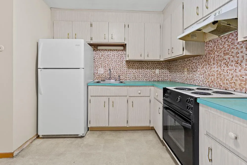 2 bed, $2,350 — Photo 1