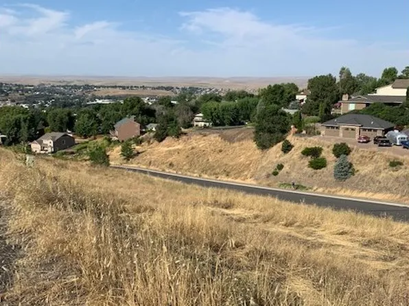 722 N Main St, Pendleton, OR 97801