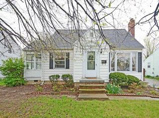 207 Fullerton Rd, Elyria, OH 44035