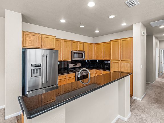 2nd image of 4903 Esplanade Cir