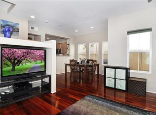 271 E Santa Fe Ct, Placentia, CA 92870