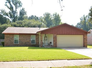 9723 Charleston Dr, Shreveport, LA 71118