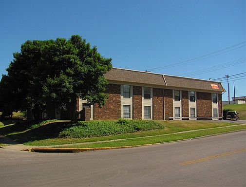 1st image of 2200 Dinsmore Dr APT 109
