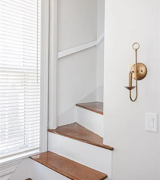 43 Poplar St — Photo 39