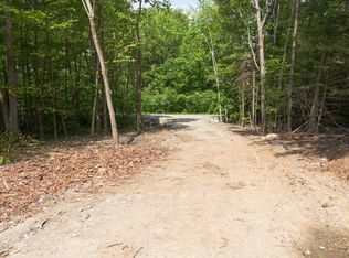 31 Reed Rd, Sandown, NH 03873