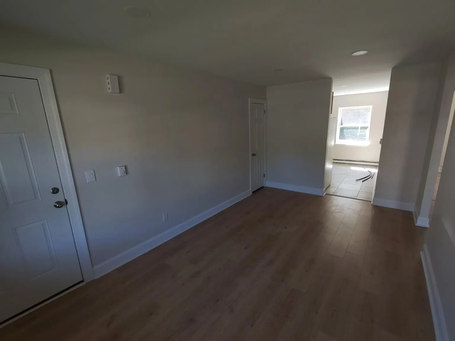2 bed, 1200 sqft, $1,700 — Photo 1