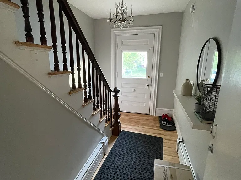 136 Elm St #1 — Photo 9