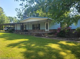 813 N 13th St, Ozark, AR 72949