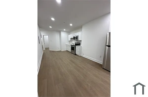 Building Photo - 1209 N Franklin St #1