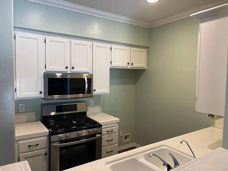 23137 Cheyenne Dr — Photo 6