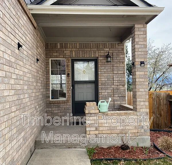 7045 Sproul Ln — Photo 2