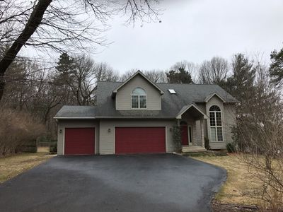 10754 Forest Ave, Clive, IA, 50325