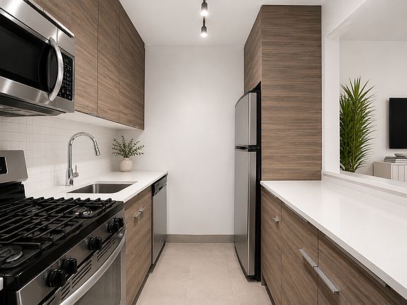 4th image of 445 W 19th St APT 2B