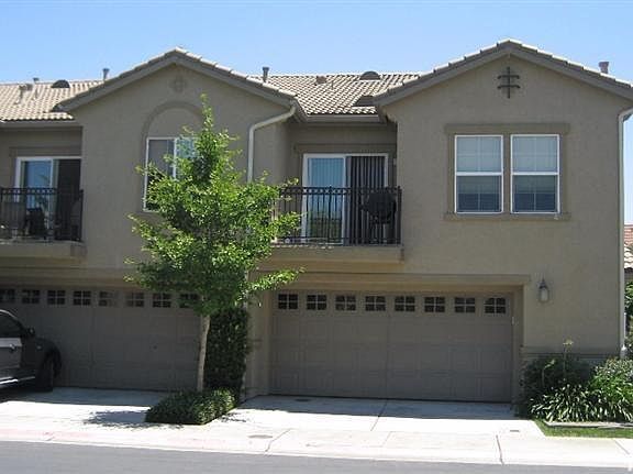 2nd image of 3301 N Park Dr Unit 2012
